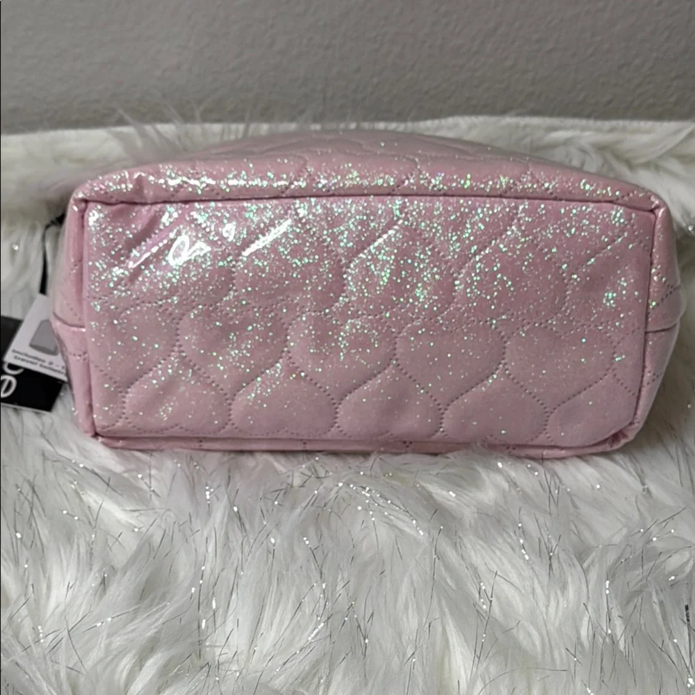 ✨ Bebe Glittery Pink Quilted Cosmetic Bag – Glam On the Go! ✨ - Picture 9 of 10